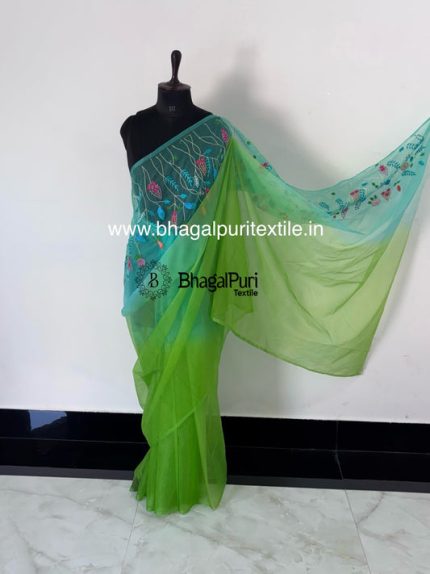 ZarSaaz – A fusion of Craft  Organza Handwork Saree With 1.5m work & Running Blouse 1m (Seach Code-1096)